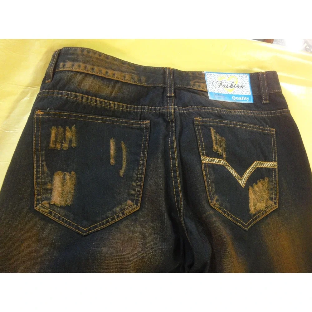 mens Fashion jeans 32 embroidered design‎ distressed washed rust black coloring